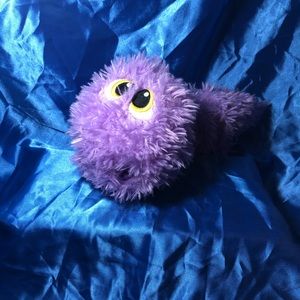 STUFFIES Stomper Purple Dinosaur magnetic Feet Toy